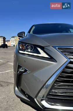 Внедорожник / Кроссовер Lexus RX 2017 в 
