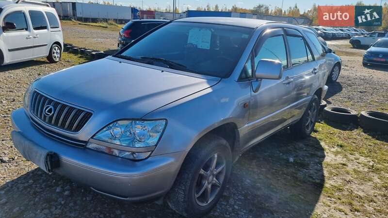 Внедорожник / Кроссовер Lexus RX 2001 в Львове