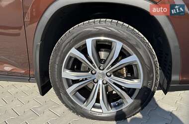 Внедорожник / Кроссовер Lexus RX 2016 в 