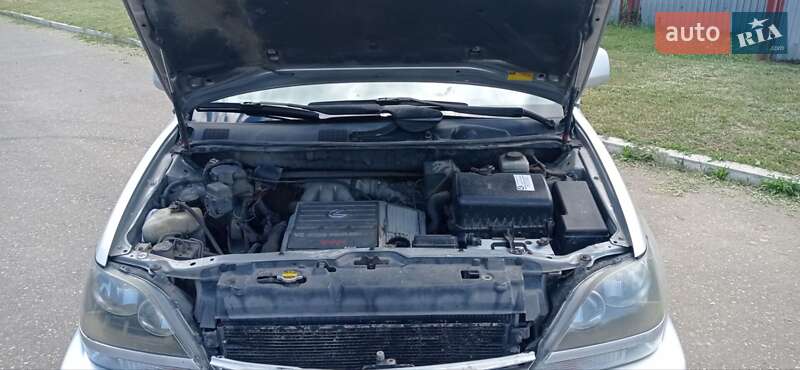 Позашляховик / Кросовер Lexus RX 2002 в Чорноморську