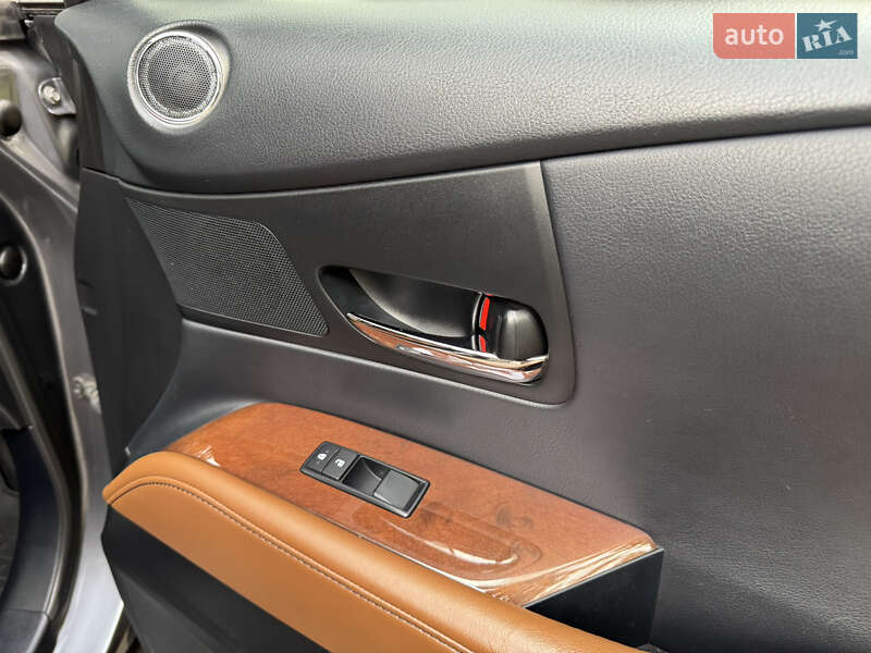 Позашляховик / Кросовер Lexus RX 2013 в Києві фото 48 Позашляховик / Кросовер Lexus RX 2013 в Києві