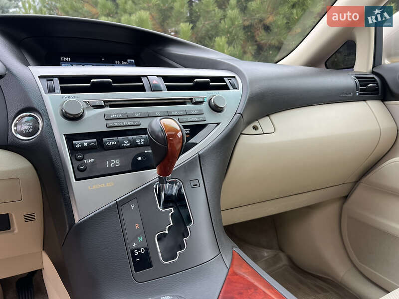 Внедорожник / Кроссовер Lexus RX 2009 в Днепре