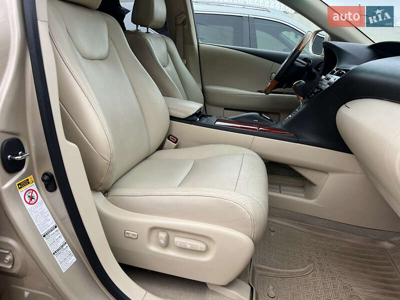 Внедорожник / Кроссовер Lexus RX 2009 в Днепре