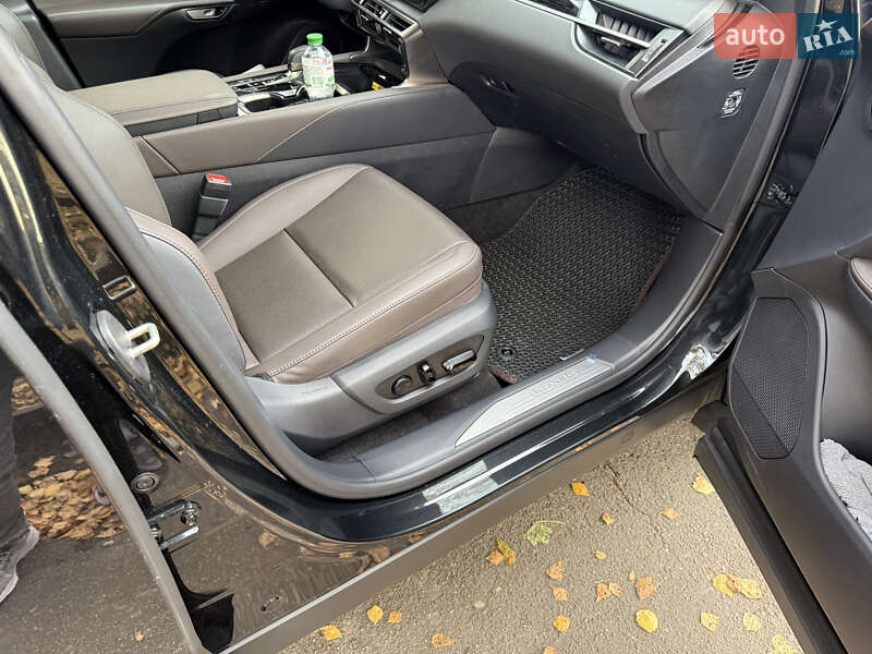 Внедорожник / Кроссовер Lexus RX 2024 в Киеве фото 10 Внедорожник / Кроссовер Lexus RX 2024 в Киеве