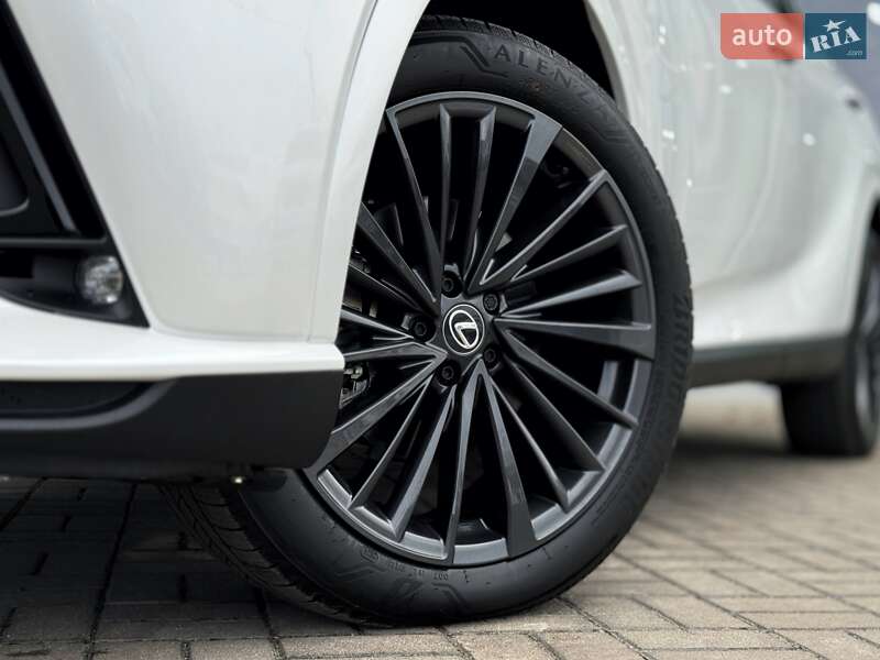 Позашляховик / Кросовер Lexus RX 2024 в Києві