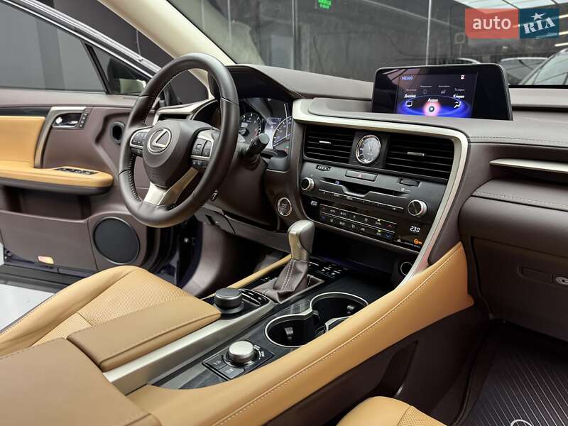 Внедорожник / Кроссовер Lexus RX 2018 в Киеве фото 56 Внедорожник / Кроссовер Lexus RX 2018 в Киеве