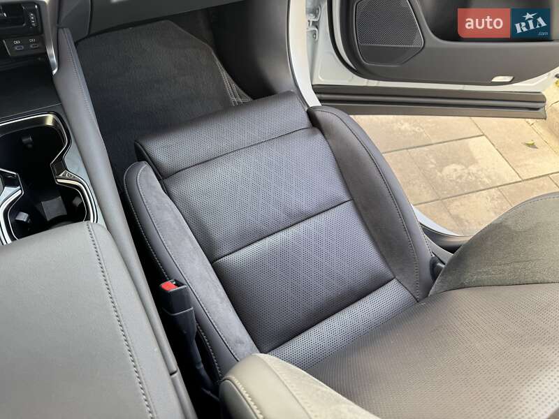 Внедорожник / Кроссовер Lexus RX 2023 в Киеве