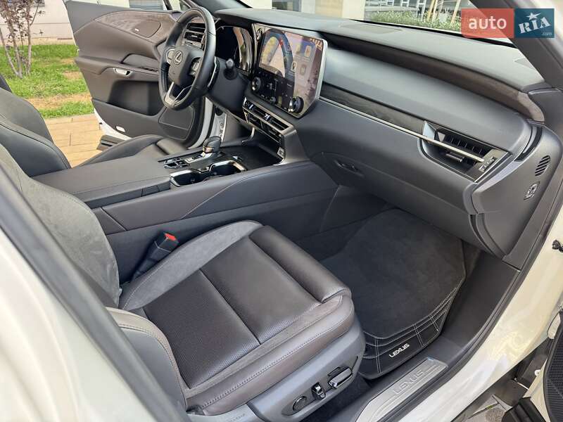 Внедорожник / Кроссовер Lexus RX 2023 в Киеве