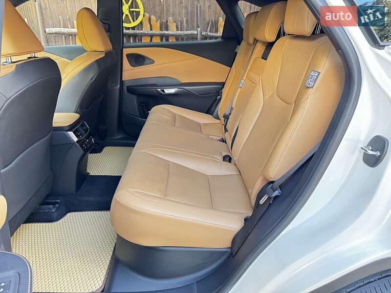 Внедорожник / Кроссовер Lexus RX 2023 в Львове