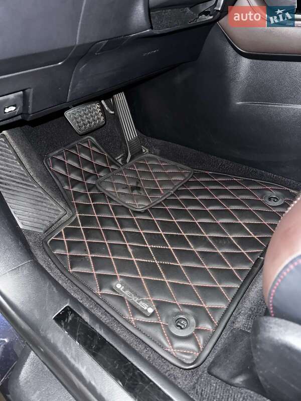 Внедорожник / Кроссовер Lexus RX 2019 в Киеве