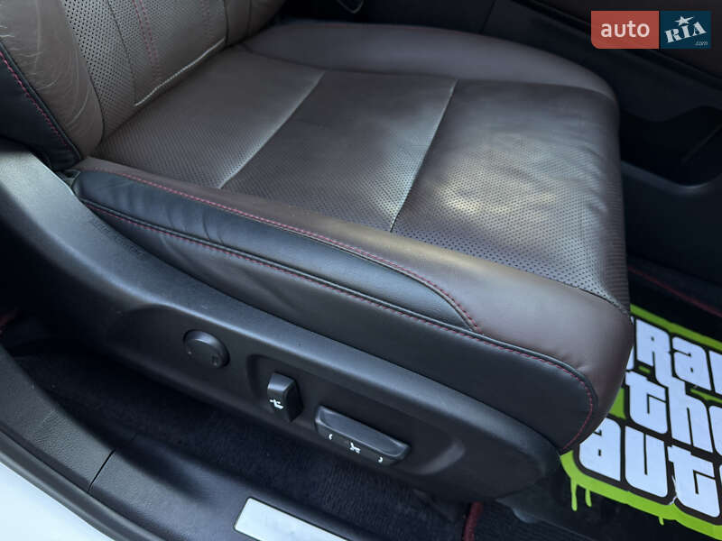 Внедорожник / Кроссовер Lexus RX 2019 в Киеве фото 35 Внедорожник / Кроссовер Lexus RX 2019 в Киеве