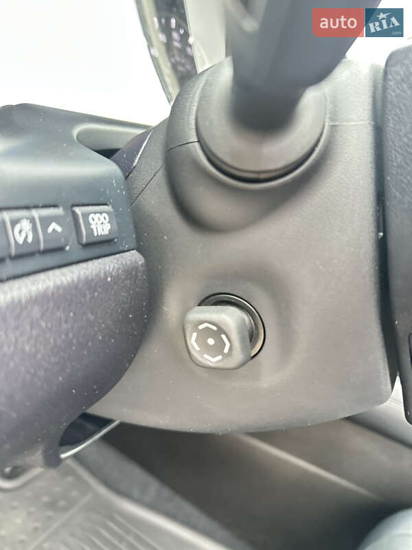 Внедорожник / Кроссовер Lexus RX 2016 в Киеве фото 23 Внедорожник / Кроссовер Lexus RX 2016 в Киеве