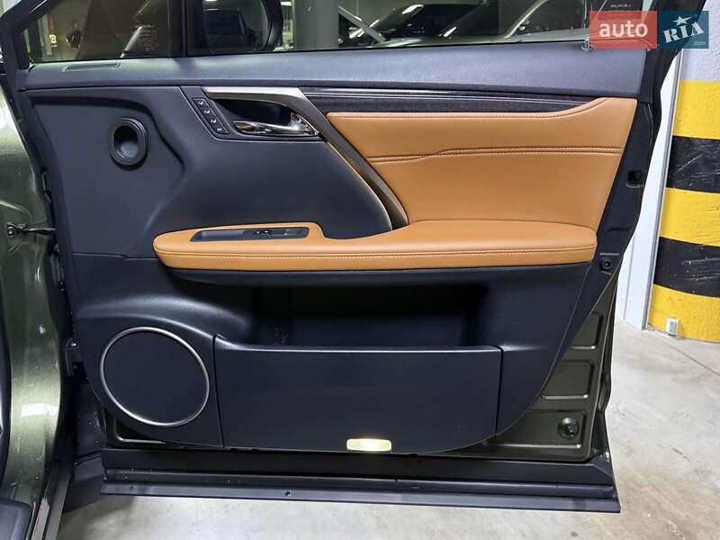 Внедорожник / Кроссовер Lexus RX 2022 в Киеве