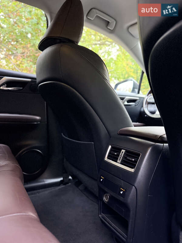 Внедорожник / Кроссовер Lexus RX 2016 в Киеве фото 16 Внедорожник / Кроссовер Lexus RX 2016 в Киеве