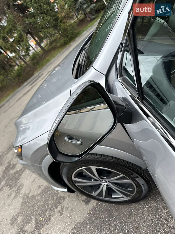 Позашляховик / Кросовер Lexus RX 2024 в Тернополі фото 34 Позашляховик / Кросовер Lexus RX 2024 в Тернополі