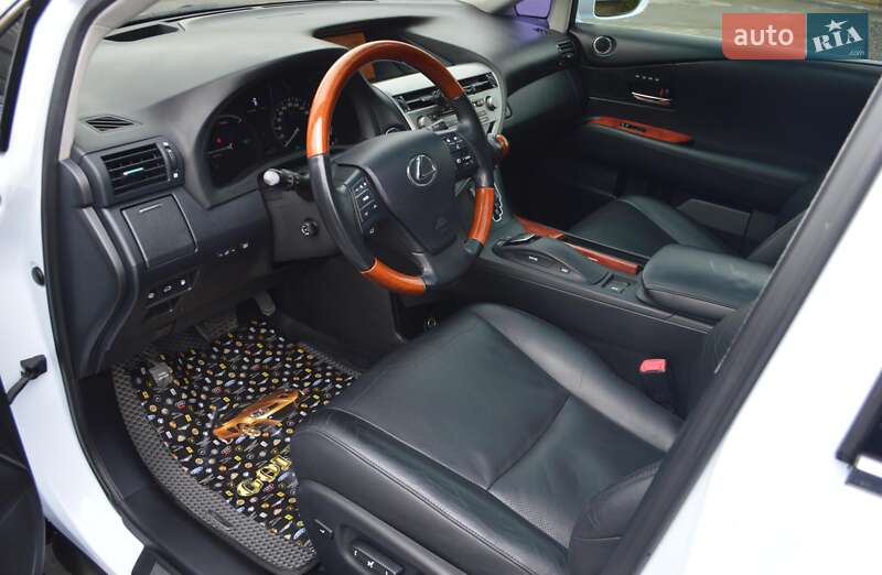 Внедорожник / Кроссовер Lexus RX 2010 в Одессе фото 19 Внедорожник / Кроссовер Lexus RX 2010 в Одессе