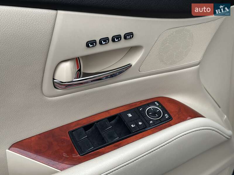 Позашляховик / Кросовер Lexus RX 2009 в Києві