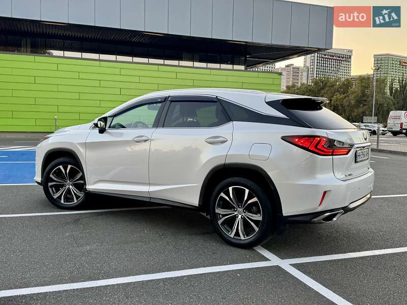 Позашляховик / Кросовер Lexus RX 2016 в Києві