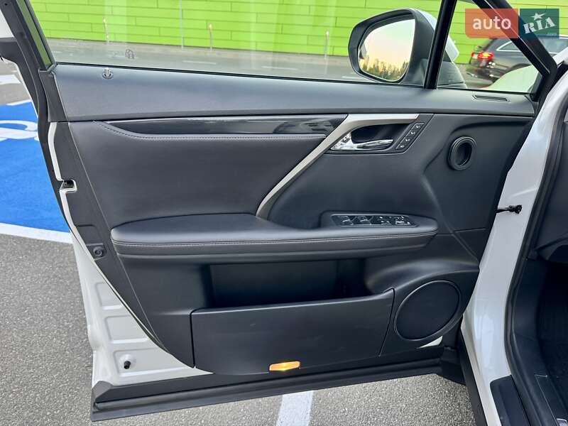 Позашляховик / Кросовер Lexus RX 2016 в Києві