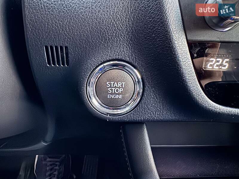 Позашляховик / Кросовер Lexus RX 2016 в Києві