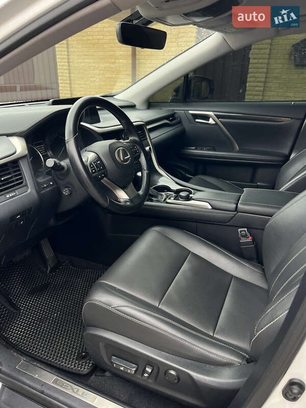 Позашляховик / Кросовер Lexus RX 2017 в Дніпрі