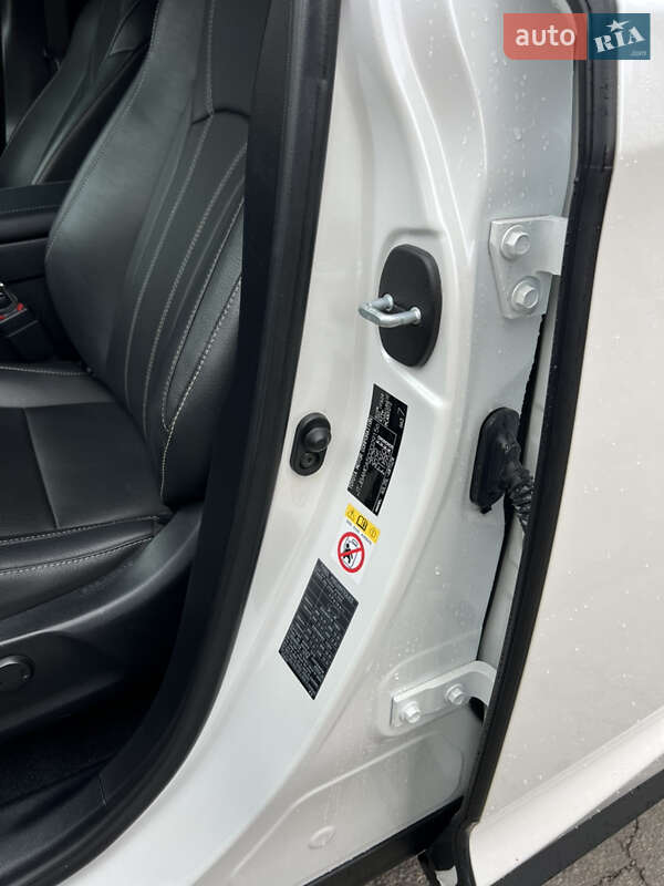 Позашляховик / Кросовер Lexus RX 2017 в Дніпрі