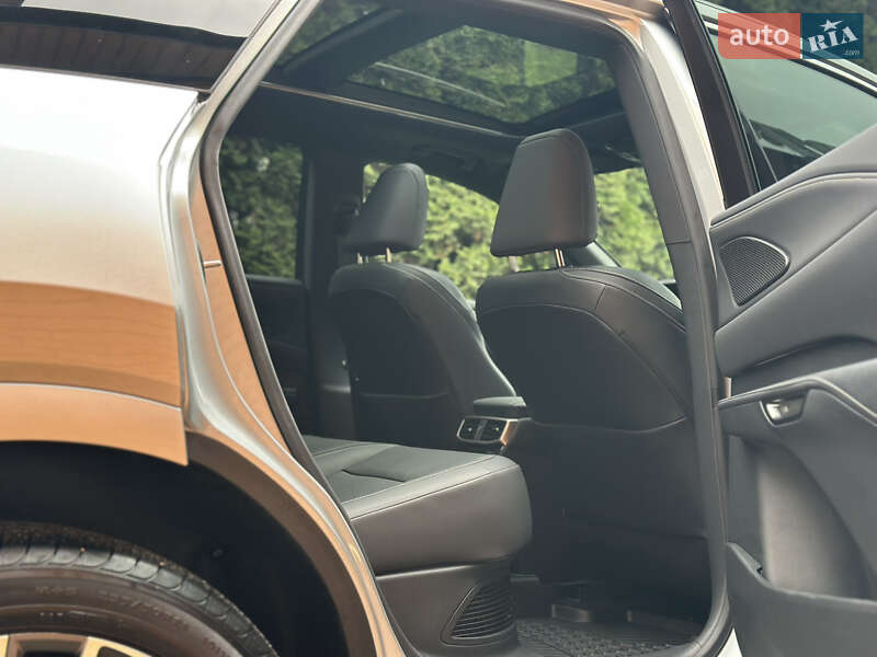 Внедорожник / Кроссовер Lexus RX 2024 в Киеве