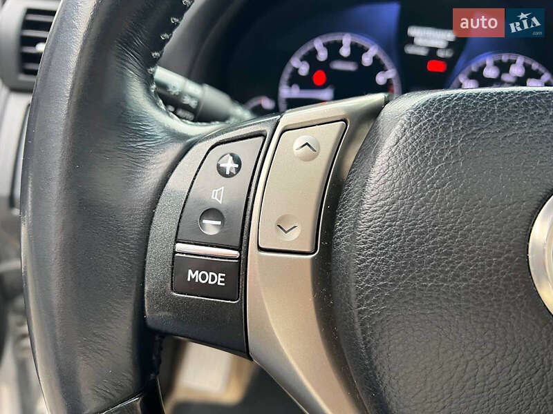 Позашляховик / Кросовер Lexus RX 2012 в Львові