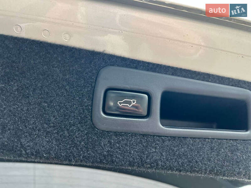 Позашляховик / Кросовер Lexus RX 2012 в Львові