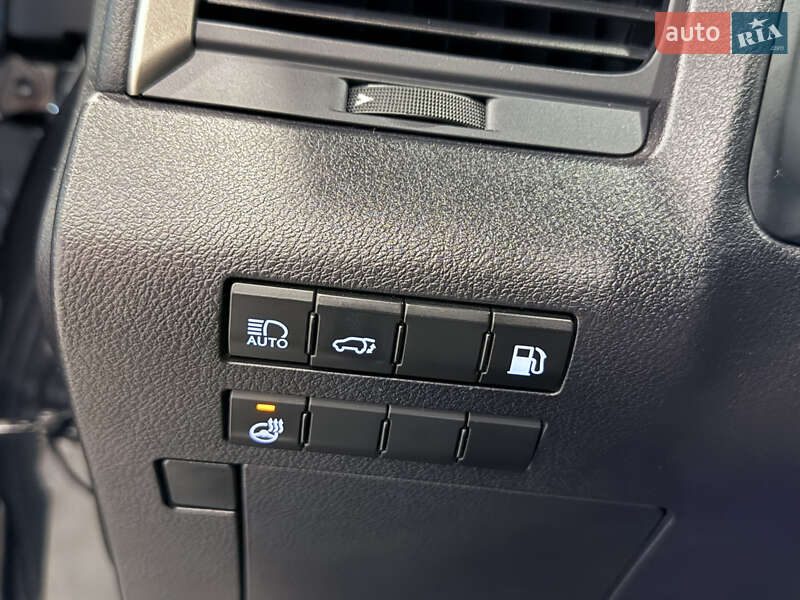 Внедорожник / Кроссовер Lexus RX 2019 в Одессе фото 38 Внедорожник / Кроссовер Lexus RX 2019 в Одессе