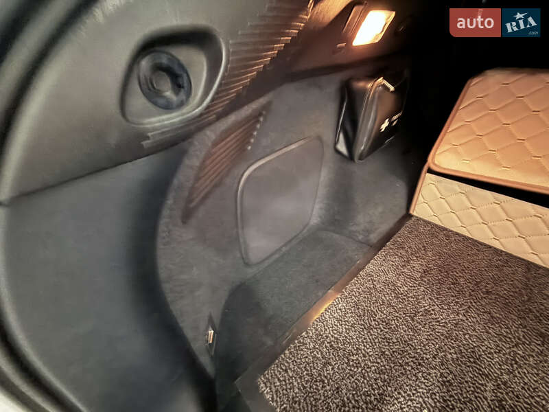 Внедорожник / Кроссовер Lexus RX 2019 в Одессе фото 61 Внедорожник / Кроссовер Lexus RX 2019 в Одессе