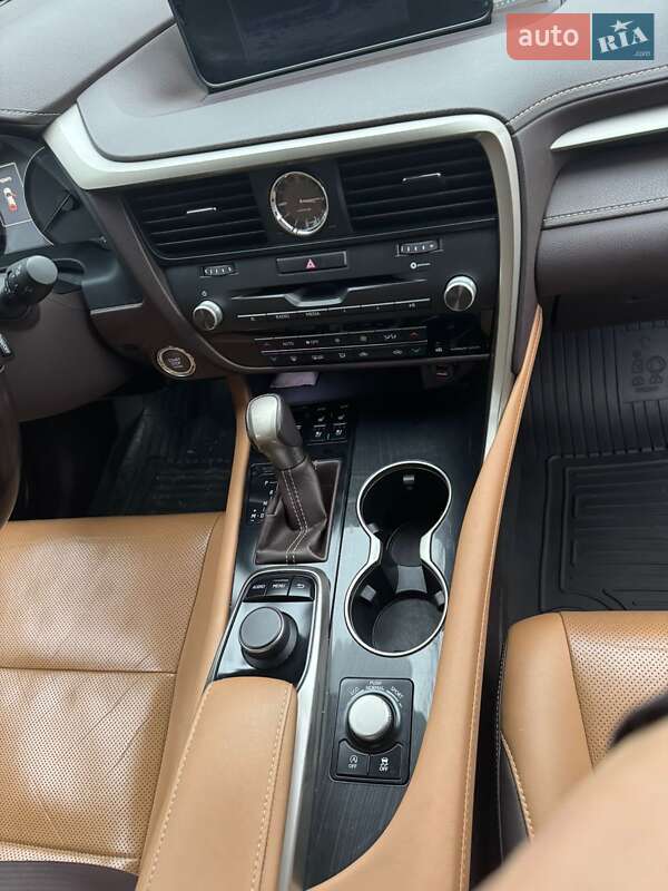 Позашляховик / Кросовер Lexus RX 2016 в Києві