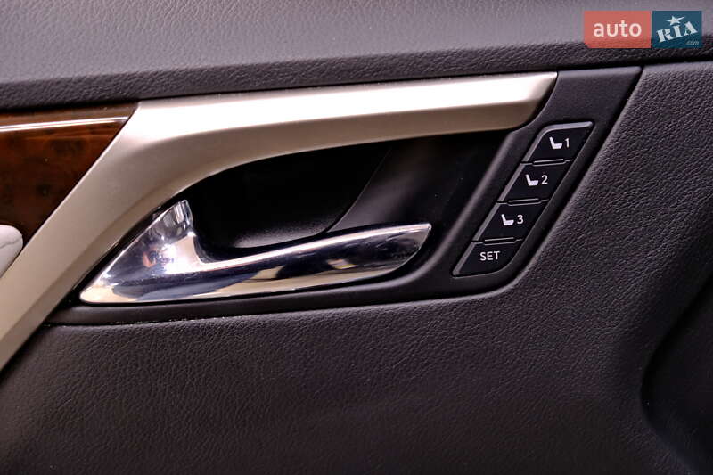 Внедорожник / Кроссовер Lexus RX 2017 в Одессе