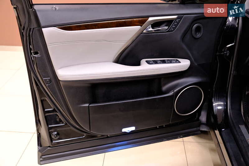 Внедорожник / Кроссовер Lexus RX 2017 в Одессе