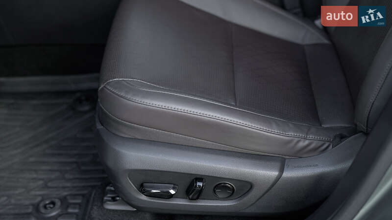 Внедорожник / Кроссовер Lexus RX 2023 в Львове