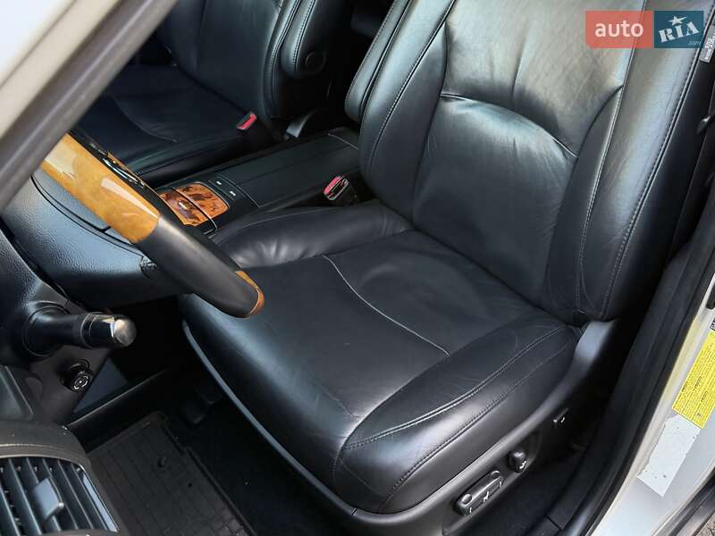 Внедорожник / Кроссовер Lexus RX 2008 в Днепре