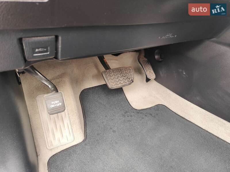 Внедорожник / Кроссовер Lexus RX 2014 в Днепре фото 21 Внедорожник / Кроссовер Lexus RX 2014 в Днепре