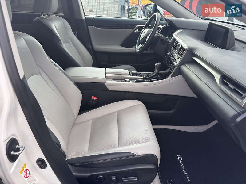 Внедорожник / Кроссовер Lexus RX 2018 в Киеве