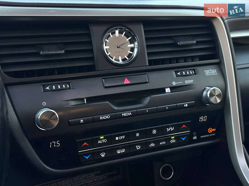 Позашляховик / Кросовер Lexus RX 2017 в Києві