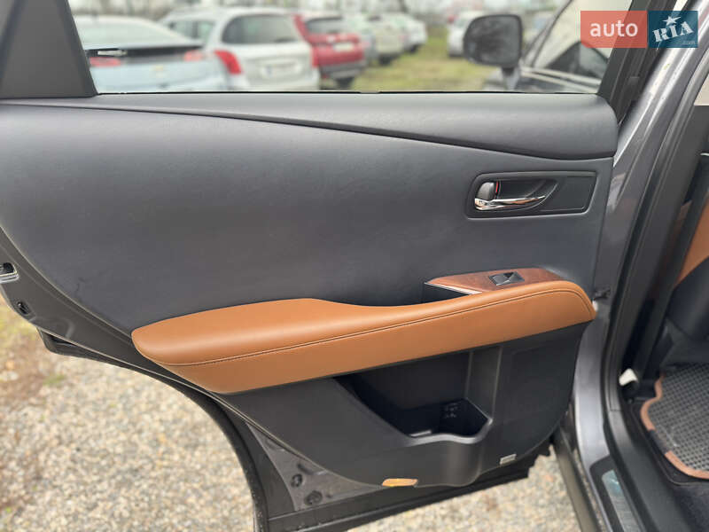 Позашляховик / Кросовер Lexus RX 2012 в Черкасах фото 36 Позашляховик / Кросовер Lexus RX 2012 в Черкасах