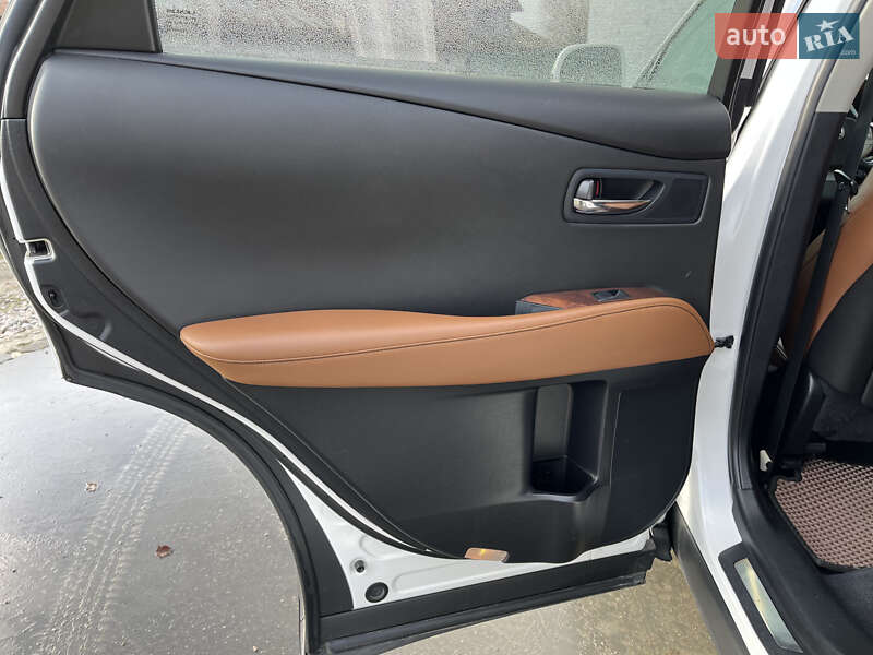 Внедорожник / Кроссовер Lexus RX 2014 в Белой Церкви