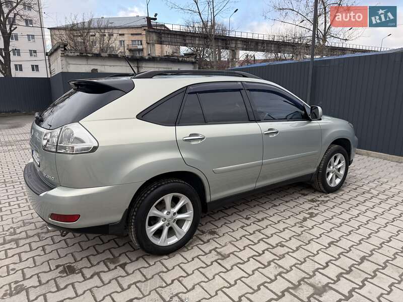 Позашляховик / Кросовер Lexus RX 2008 в Тернополі