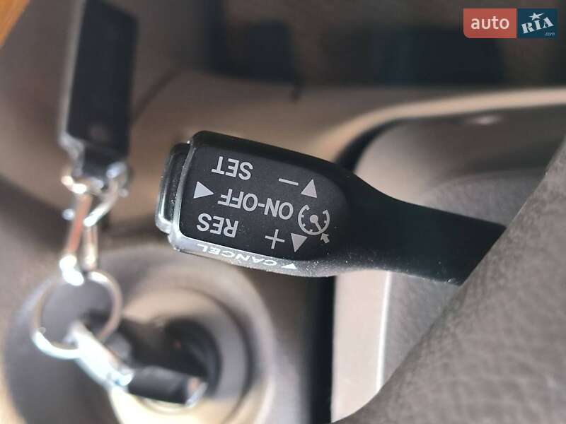 Позашляховик / Кросовер Lexus RX 2004 в Києві