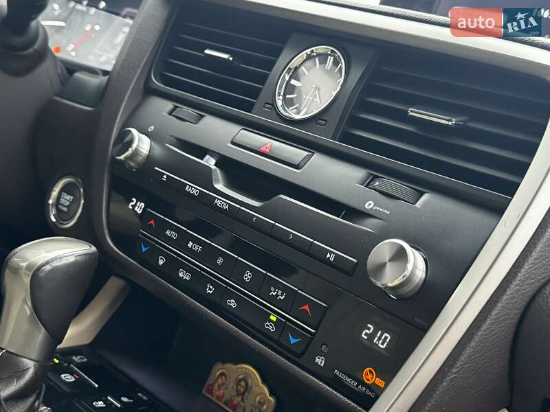 Позашляховик / Кросовер Lexus RX 2016 в Трускавці