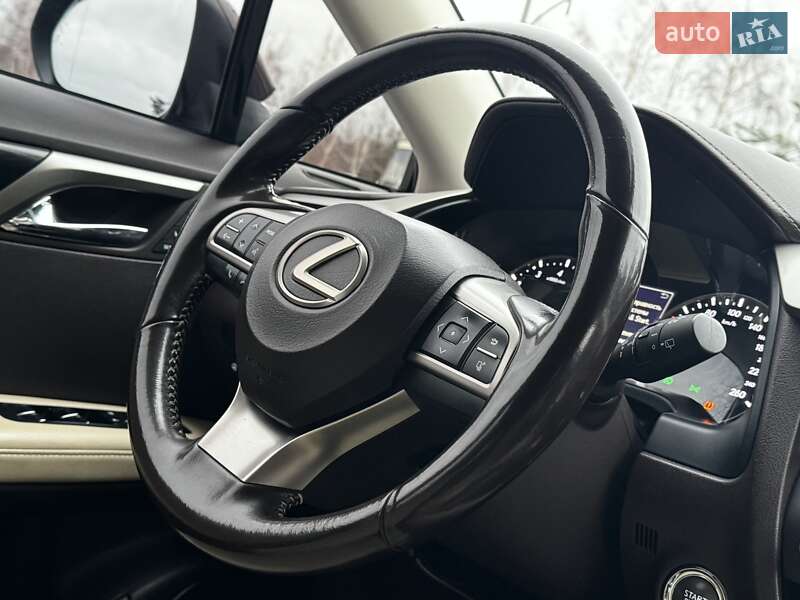 Позашляховик / Кросовер Lexus RX 2016 в Трускавці