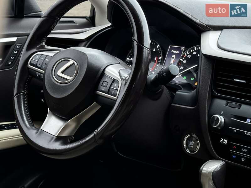 Позашляховик / Кросовер Lexus RX 2016 в Трускавці