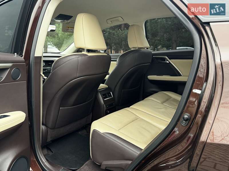 Позашляховик / Кросовер Lexus RX 2016 в Трускавці