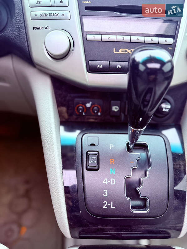 Позашляховик / Кросовер Lexus RX 2005 в Новояворівську