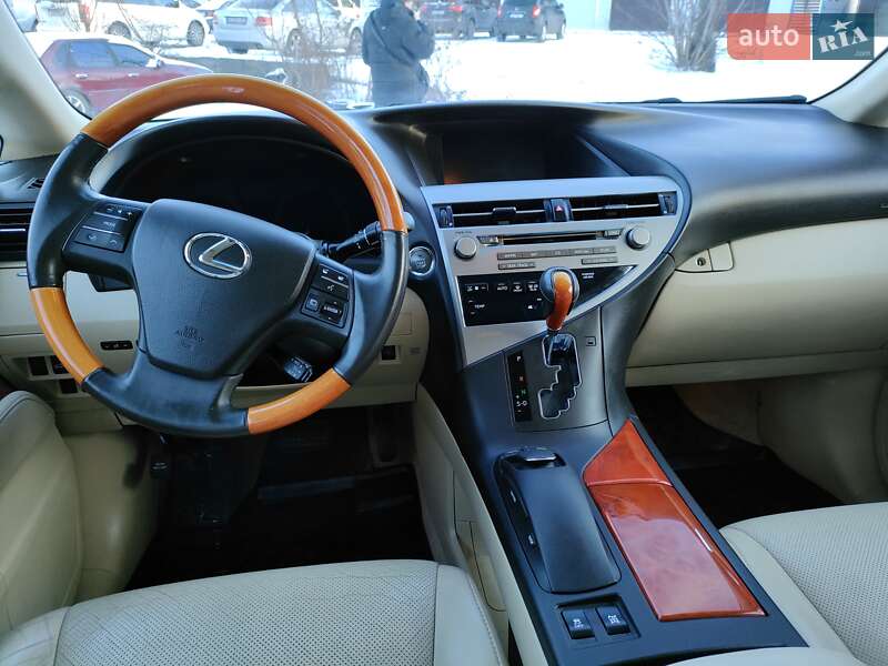 Позашляховик / Кросовер Lexus RX 2010 в Києві