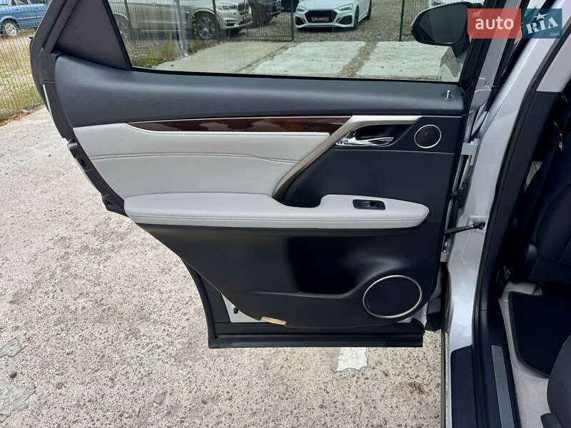 Внедорожник / Кроссовер Lexus RX 2017 в Киеве